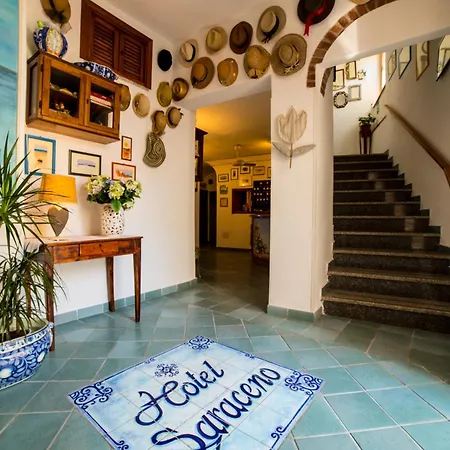 Hotel Saraceno 3*