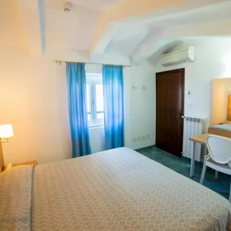 Saraceno Hotel Giglio Porto